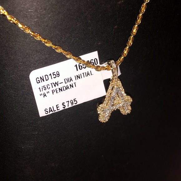 Stunning 10k solid gold real Diamond A initial charm NOT CZ NOT PLATED Best Gift - Picture 11 of 11